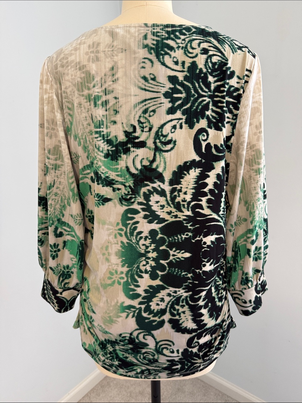 Alfani Green and Cream Floral Scoop Neck Long Sleeve Top SZXL - Picture 2 of 15